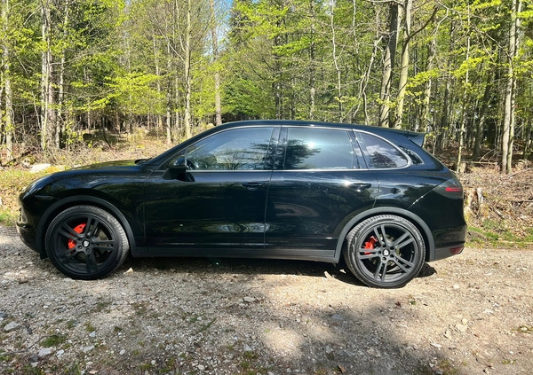 Porsche Cayenne cena 86000 przebieg: 313000, rok produkcji 2011 z Grybów małe 211